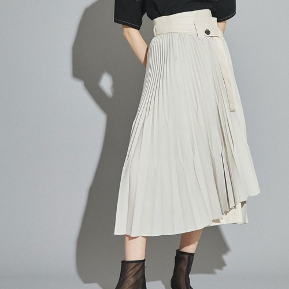 NEW UNITED TOKYO 21SS COLLECTION Pleated Skirt Size 2